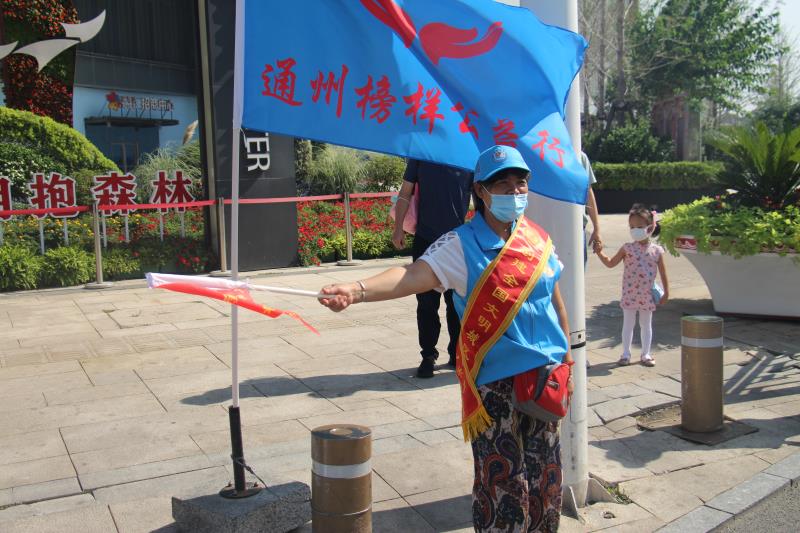 <strong>男女两人抠逼软件</strong>